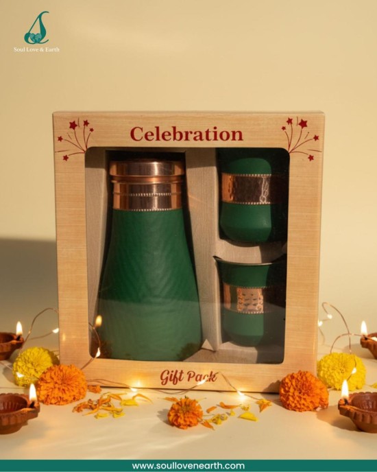 Green damru shape gift set