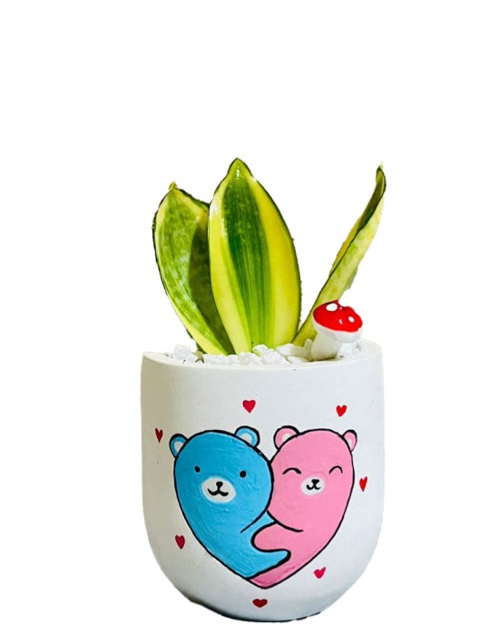 Eco Hug Haven Pot ( Hug Day )