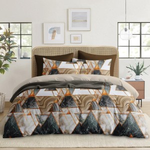 Premium Quality Ultrasonic Comforter Set - Assorted Colors (1 Ultrasonic Comforter Double bed size , 2 Pillow Covers , 1 Flat Sheet: King bed size )