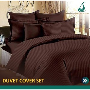 Premium Quality Cotton Duvet Cover Set - Assorted Colors (1 Duvet Cover Double bed size, 1 Flat Sheet King bed size,2 Big Pillow Covers , 2 Medium Pillow Covers, 2 Cushion Covers)