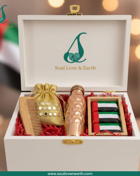 UAE National Day Unity Hamper 4