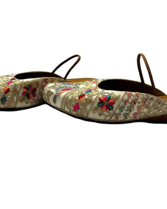 Traditional Mojri Juti, Women's Shoes, Traditional Womens Shoes (footwear)