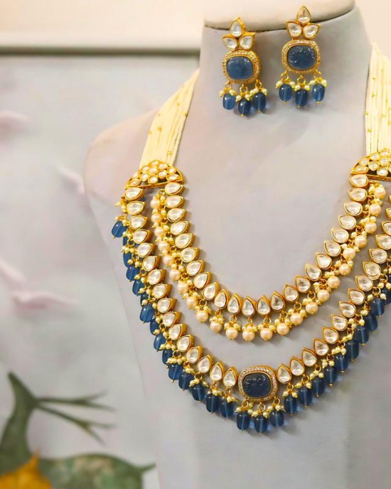 Royal essence necklace set  - Blue