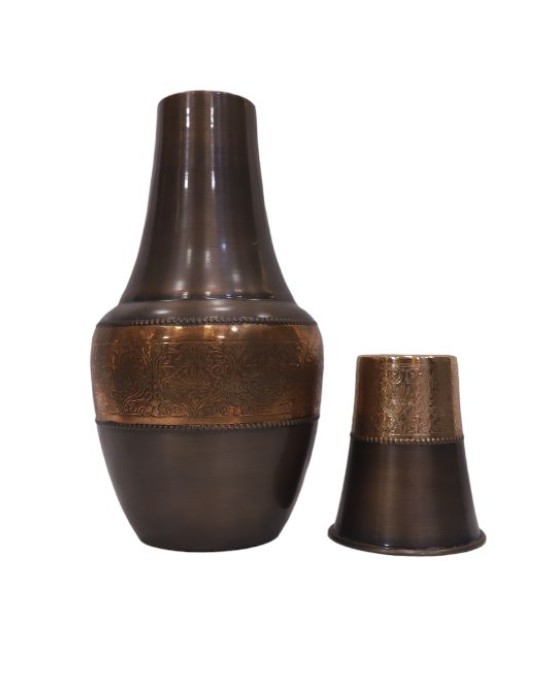 Premium pure copper bed side water bottle with middle craving and inbuilt glass (1L)