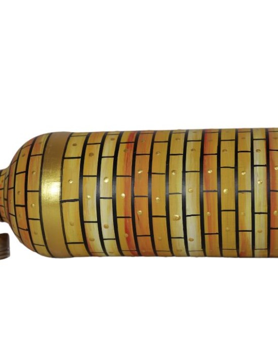 Printed clay heavy water bottle with steel cap