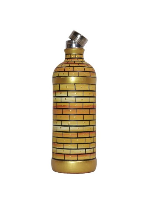 Printed clay heavy water bottle with steel cap