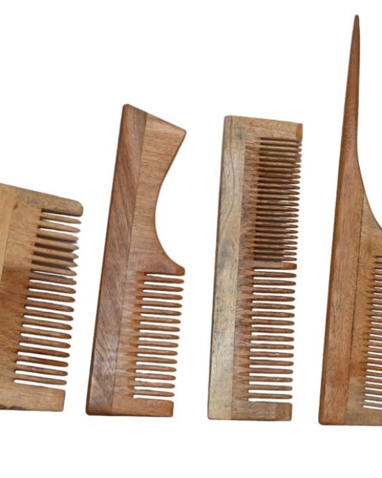 Wooden Comb of 4